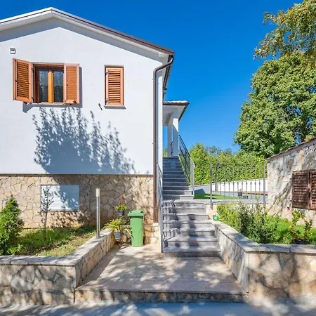 A Charming Poolside In *